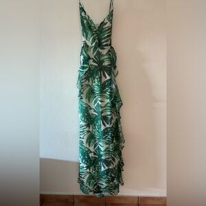 Fashion Nova Maxi dress, medium, adjustable spaghetti strap, green leaf.